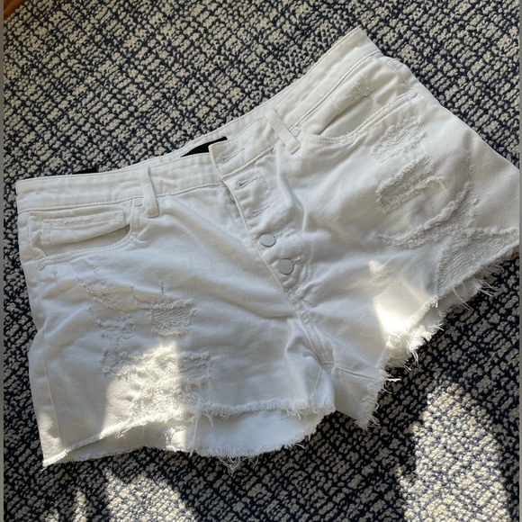 Kut from the Kloth Pants - KUT Button-fly white shorts